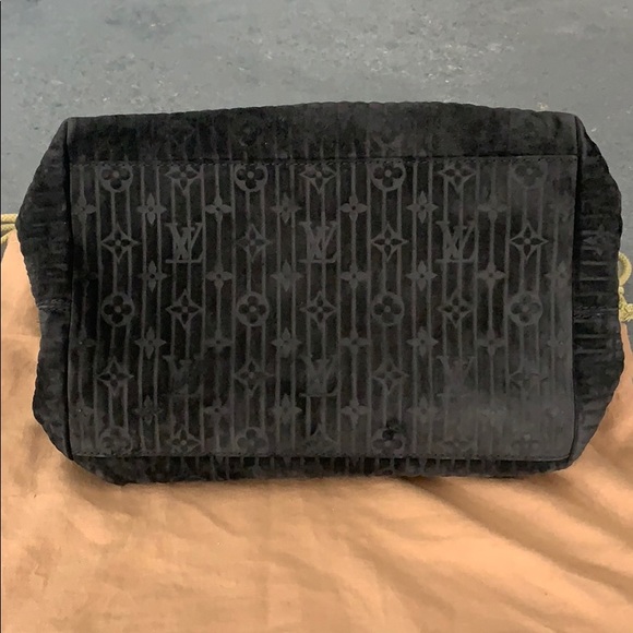 LOUIS VUITTON WHISPER KHOL MONOGRAM TOTE - Picture 4 of 14